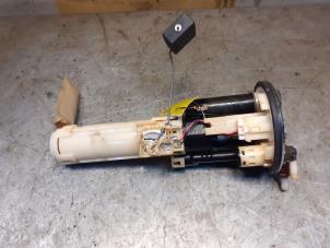 Gebruikte Benzinepomp Suzuki Jimny Hardtop 1.3i 16V Prijs € 49,00 Margeregeling aangeboden door Yellow Parts