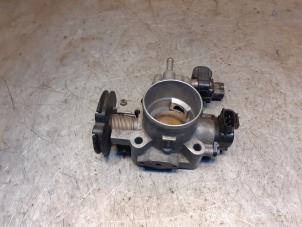 Gebruikte Gasklephuis Suzuki Jimny Softtop 1.3i 16V 4x4 Prijs € 69,00 Margeregeling aangeboden door Yellow Parts