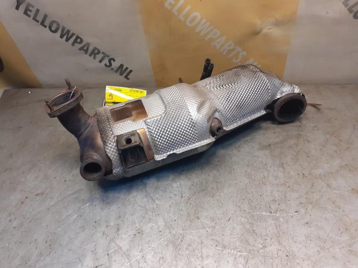 Gebruikte Roetfilter Suzuki Vitara (LY/MY) 1.6 16V DDiS AllGrip Prijs op aanvraag aangeboden door Yellow Parts