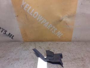 Gebruikte Paravent Suzuki Swift (ZA/ZC/ZD) 1.2 16_ Prijs € 9,50 Margeregeling aangeboden door Yellow Parts