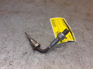 Gebruikte Uitlaat temperatuursensor Suzuki Vitara (LY/MY) 1.6 16V DDiS AllGrip Prijs € 39,99 Margeregeling aangeboden door Yellow Parts