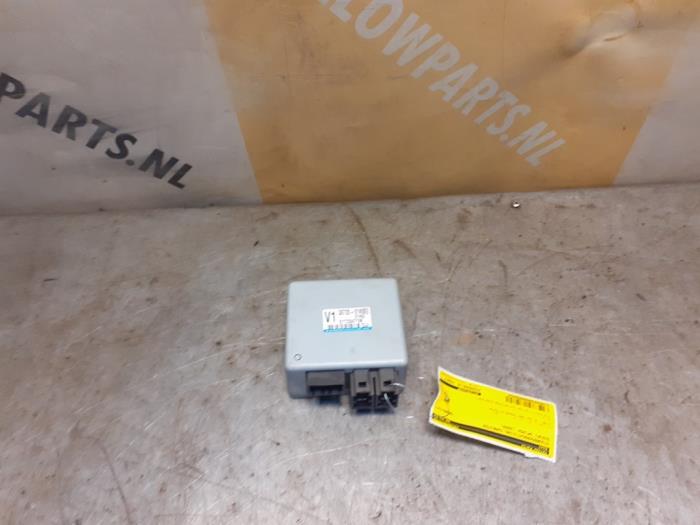 Gebruikte Computer Stuurbekrachtiging Suzuki Splash 1.0 12V Prijs € 49,00 Margeregeling aangeboden door Yellow Parts