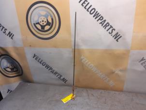 Gebruikte Olie Peilstok Suzuki SX4 S-Cross (JY) 1.6 16V AllGrip Prijs € 17,50 Margeregeling aangeboden door Yellow Parts