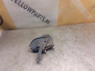 Gebruikte Motorsteun Suzuki SX4 (EY/GY) 1.6 16V VVT Comfort,Exclusive Autom. Prijs € 29,99 Margeregeling aangeboden door Yellow Parts