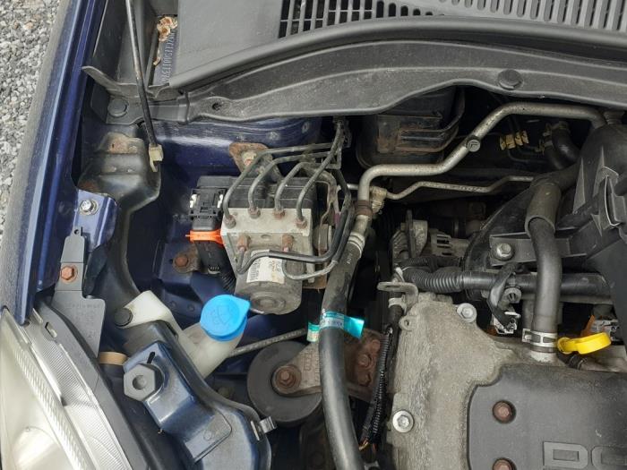 Gebruikte ABS Pomp Suzuki Swift (ZA/ZC/ZD1/2/3/9) 1.3 VVT 16V Prijs € 179,00 Margeregeling aangeboden door Yellow Parts