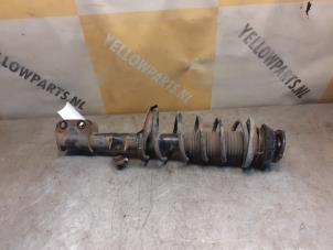 Gebruikte Mac Phersonpoot links-voor Suzuki SX4 (EY/GY) 1.6 16V VVT Comfort,Exclusive Autom. Prijs € 59,99 Margeregeling aangeboden door Yellow Parts