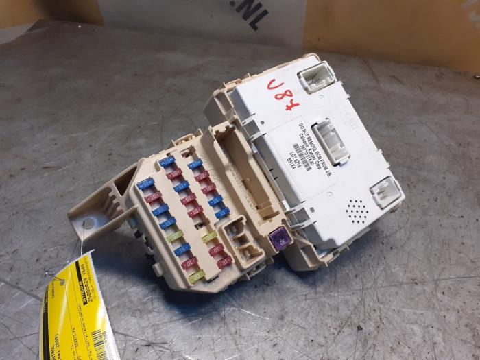 Gebruikte Module Bodycontrol Suzuki Splash 1.0 12V Prijs € 49,99 Margeregeling aangeboden door Yellow Parts