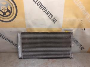 Gebruikte Airco Condensor Fiat Doblo Cargo (223) 1.3 D 16V Multijet DPF Prijs € 39,00 Margeregeling aangeboden door Yellow Parts