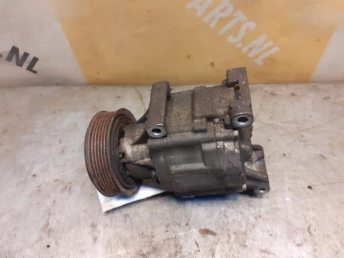 Gebruikte Pomp Airco Fiat Doblo Cargo (223) 1.3 D 16V Multijet DPF Prijs € 49,00 Margeregeling aangeboden door Yellow Parts