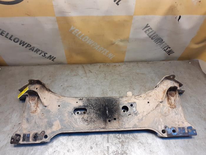Gebruikte Subframe Fiat Doblo Cargo (223) 1.3 D 16V Multijet DPF Prijs € 49,99 Margeregeling aangeboden door Yellow Parts
