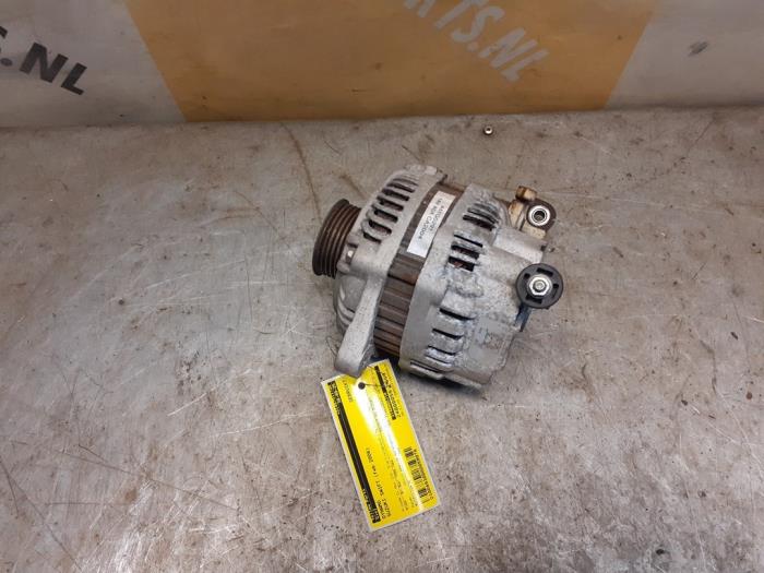 Gebruikte Dynamo Suzuki Swift (ZA/ZC/ZD1/2/3/9) 1.6 Sport VVT 16V Prijs € 49,00 Margeregeling aangeboden door Yellow Parts