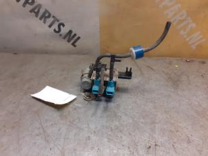 Gebruikte Vacuum ventiel Suzuki Jimny Softtop 1.3i 16V 4x4 Prijs € 29,99 Margeregeling aangeboden door Yellow Parts