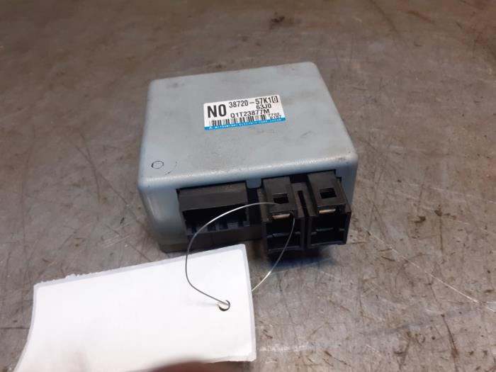 Gebruikte Stuurbekrachtiging Computer Suzuki Swift (ZA/ZC/ZD1/2/3/9) 1.6 Sport VVT 16V Prijs € 79,00 Margeregeling aangeboden door Yellow Parts