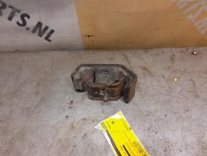 Gebruikte Motorrubber Suzuki Alto (SH410) 1.0 GA,GL Prijs € 19,99 Margeregeling aangeboden door Yellow Parts