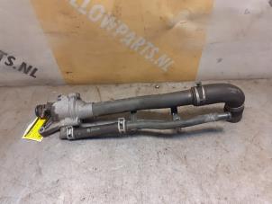 Gebruikte Thermostaathuis Suzuki Swift (ZA/ZC/ZD1/2/3/9) 1.3 VVT 16V Prijs € 49,00 Margeregeling aangeboden door Yellow Parts