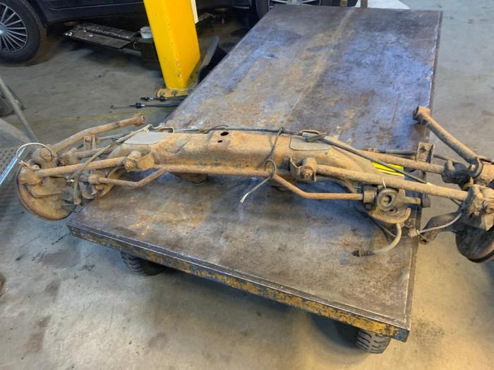 Gebruikte Subframe Suzuki Liana (ERC/ERD/RH4) 1.6 MPi 16V Prijs € 275,00 Margeregeling aangeboden door Yellow Parts