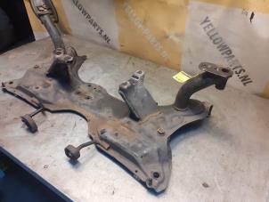 Subframe van een Suzuki SX4 (EY/GY) 1.6 16V VVT Comfort,Exclusive Autom. 2006