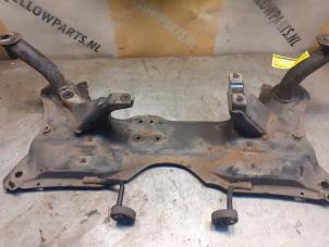 Subframe van een Suzuki SX4 (EY/GY) 1.6 16V VVT Comfort,Exclusive Autom. 2006