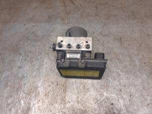 Gebruikte ABS Pomp Suzuki Kizashi (FRE/FRF) 2.4 16V 4x4 Prijs € 175,00 Margeregeling aangeboden door Yellow Parts