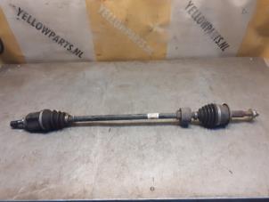 Gebruikte Cardanas rechts-voor (VWA) Opel Agila (B) 1.0 12V Prijs € 89,00 Margeregeling aangeboden door Yellow Parts