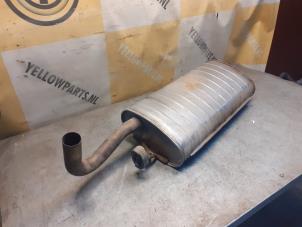 Gebruikte Uitlaat Einddemper Suzuki Grand Vitara II (JT) 1.6 16V Prijs € 149,00 Margeregeling aangeboden door Yellow Parts