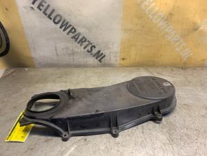 Gebruikte Distributiedeksel Suzuki Jimny Hardtop 1.3i 16V Prijs € 49,99 Margeregeling aangeboden door Yellow Parts