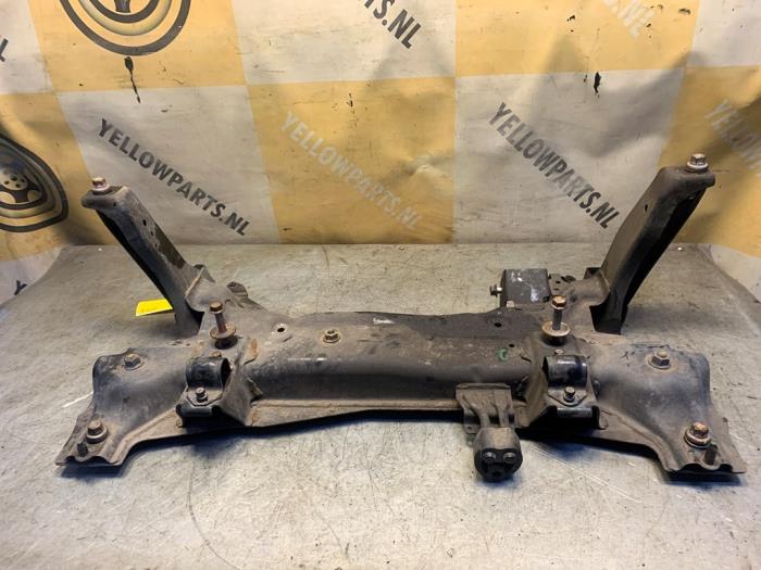 Gebruikte Subframe Suzuki Vitara (LY/MY) 1.6 16V DDiS AllGrip Prijs € 249,00 Margeregeling aangeboden door Yellow Parts