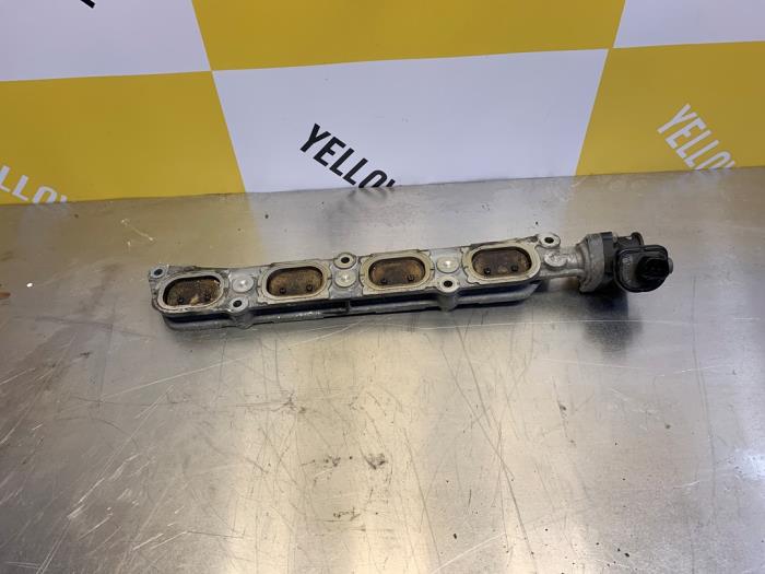 Gebruikte Wervelklep Suzuki Grand Vitara II (JT) 2.4 16V Prijs € 59,00 Margeregeling aangeboden door Yellow Parts