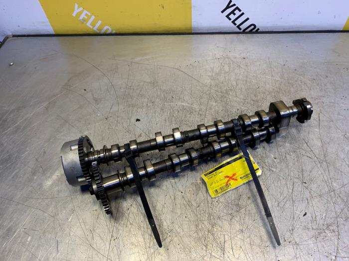 Gebruikte Nokkenas set Suzuki SX4 S-Cross (JY) 1.4 Booster Jet Turbo 16V AllGrip Prijs € 124,95 Margeregeling aangeboden door Yellow Parts