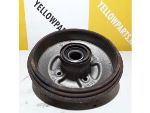 Gebruikte Remtrommel achter Suzuki Splash 1.2 16V Prijs € 25,00 Margeregeling aangeboden door Yellow Parts