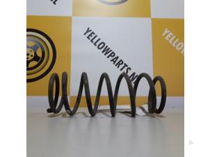 Gebruikte Schroefveer achter Suzuki Ignis (FH) 1.3 16V Prijs € 20,00 Margeregeling aangeboden door Yellow Parts