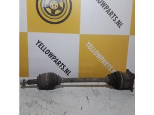 Gebruikte Steekas rechts-achter Suzuki Grand Vitara II (JT) 1.9 DDiS Prijs € 49,95 Margeregeling aangeboden door Yellow Parts