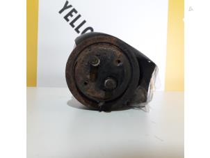 Gebruikte Motorrubber Suzuki Grand Vitara I (FT/GT/HT) 2.5 V6 24V Prijs € 25,00 Margeregeling aangeboden door Yellow Parts