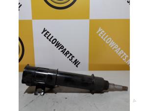 Gebruikte Schokdemperpoot links-voor Suzuki Vitara (ET/FT/TA) 2.0i V6 24V Prijs € 40,00 Margeregeling aangeboden door Yellow Parts
