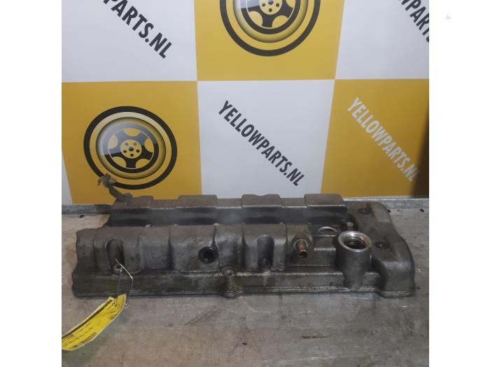 Gebruikte Kleppendeksel Suzuki Grand Vitara I (FT/GT/HT) 2.0 16V Prijs € 30,00 Margeregeling aangeboden door Yellow Parts
