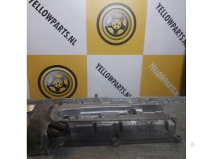 Gebruikte Kleppendeksel Suzuki SX4 (EY/GY) 1.6 16V VVT Comfort,Exclusive Autom. Prijs € 24,99 Margeregeling aangeboden door Yellow Parts