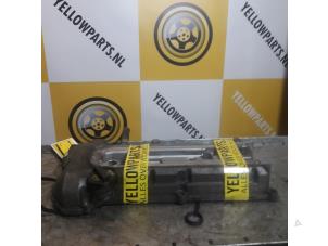Gebruikte Kleppendeksel Suzuki Swift (ZA/ZC/ZD1/2/3/9) 1.5 VVT 16V Prijs € 30,00 Margeregeling aangeboden door Yellow Parts