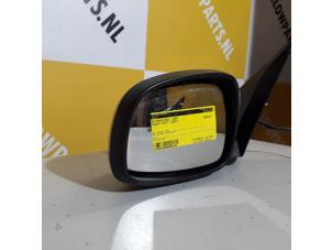 Gebruikte Buitenspiegel links Suzuki Swift (ZA/ZC/ZD1/2/3/9) 1.3 VVT 16V Prijs € 35,00 Margeregeling aangeboden door Yellow Parts