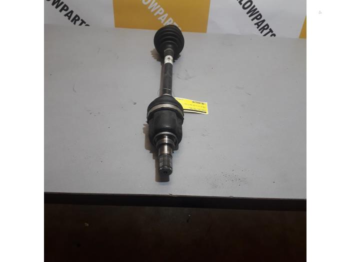 Gebruikte Steekas links-voor Suzuki Swift (ZA/ZC/ZD) 1.3 D 16V Prijs € 49,99 Margeregeling aangeboden door Yellow Parts
