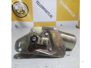 Gebruikte Ruitenwissermotor voor Suzuki Swift (SF310/413) 1.0 Prijs € 24,99 Margeregeling aangeboden door Yellow Parts