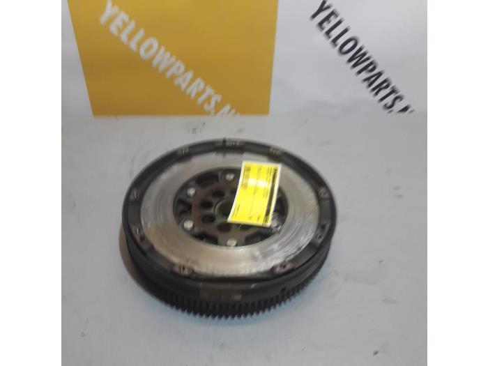 Gebruikte Vliegwiel dubbele massa Suzuki Swift (ZA/ZC/ZD) 1.3 D 16V Prijs € 175,00 Margeregeling aangeboden door Yellow Parts
