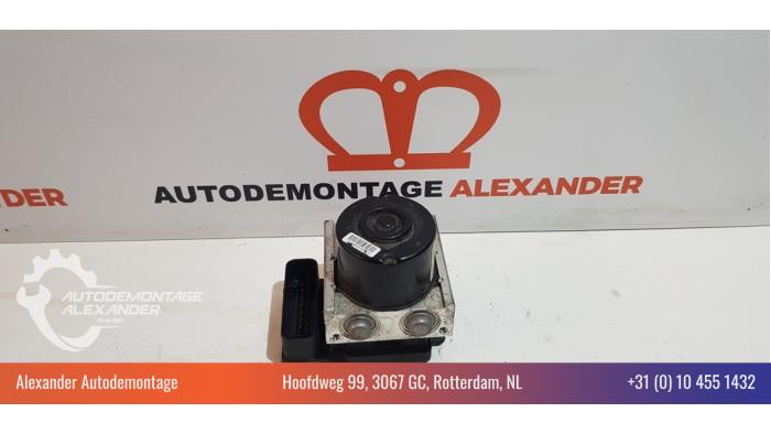 Gebruikte ABS Pomp Ford Transit Connect 1.8 TDCi 110 DPF Prijs € 75,00 Inclusief btw aangeboden door Alexander Autodemontage