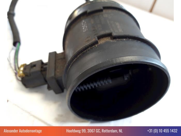Gebruikte Luchtmassameter Opel Insignia Mk.I 2.0 CDTI 16V Prijs € 15,00 Margeregeling aangeboden door Alexander Autodemontage