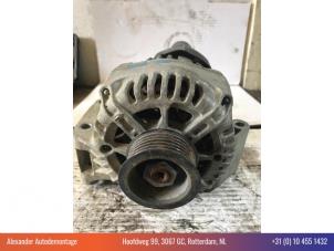 Gebruikte Dynamo Fiat Grande Punto (199) 1.3 JTD Multijet 16V Prijs € 40,00 Margeregeling aangeboden door Alexander Autodemontage