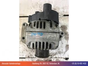 Dynamo van een Fiat Grande Punto (199) 1.3 JTD Multijet 16V 2010