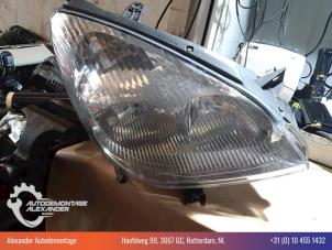 Gebruikte Koplamp rechts Citroen C5 I Break (DE) 1.8 16V Prijs € 150,00 Margeregeling aangeboden door Alexander Autodemontage