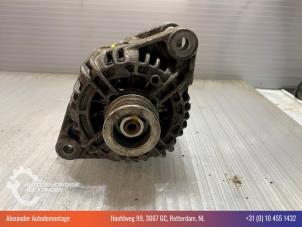 Gebruikte Dynamo Alfa Romeo 156 (932) 2.0 Twin Spark 16V Prijs € 40,00 Margeregeling aangeboden door Alexander Autodemontage