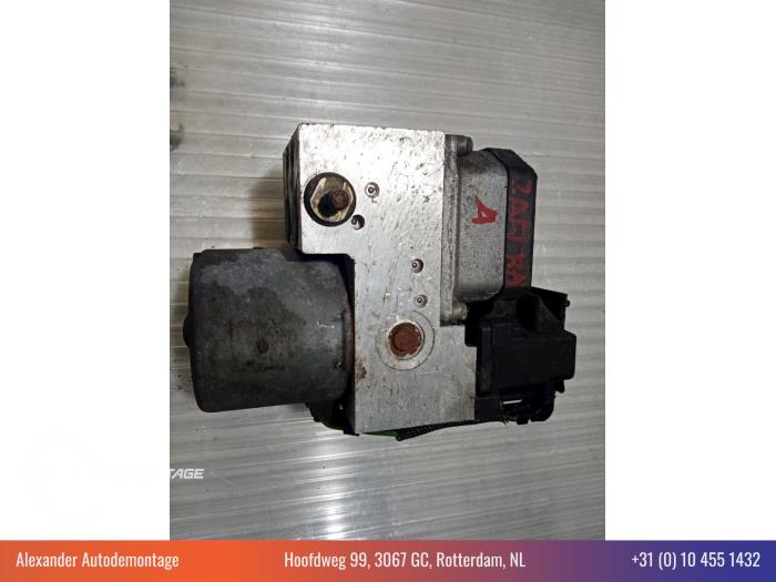 Gebruikte ABS Pomp Opel Zafira (F75) 2.2 16V Prijs € 80,00 Margeregeling aangeboden door Alexander Autodemontage