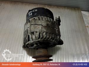 Gebruikte Dynamo BMW 3 serie (E46/4) 316i Prijs € 35,00 Margeregeling aangeboden door Alexander Autodemontage