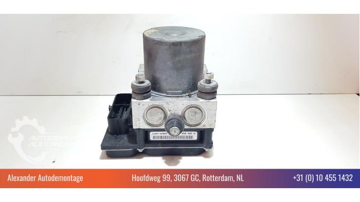 Gebruikte ABS Pomp Audi A4 Avant (B7) 1.9 TDI Prijs € 60,00 Margeregeling aangeboden door Alexander Autodemontage